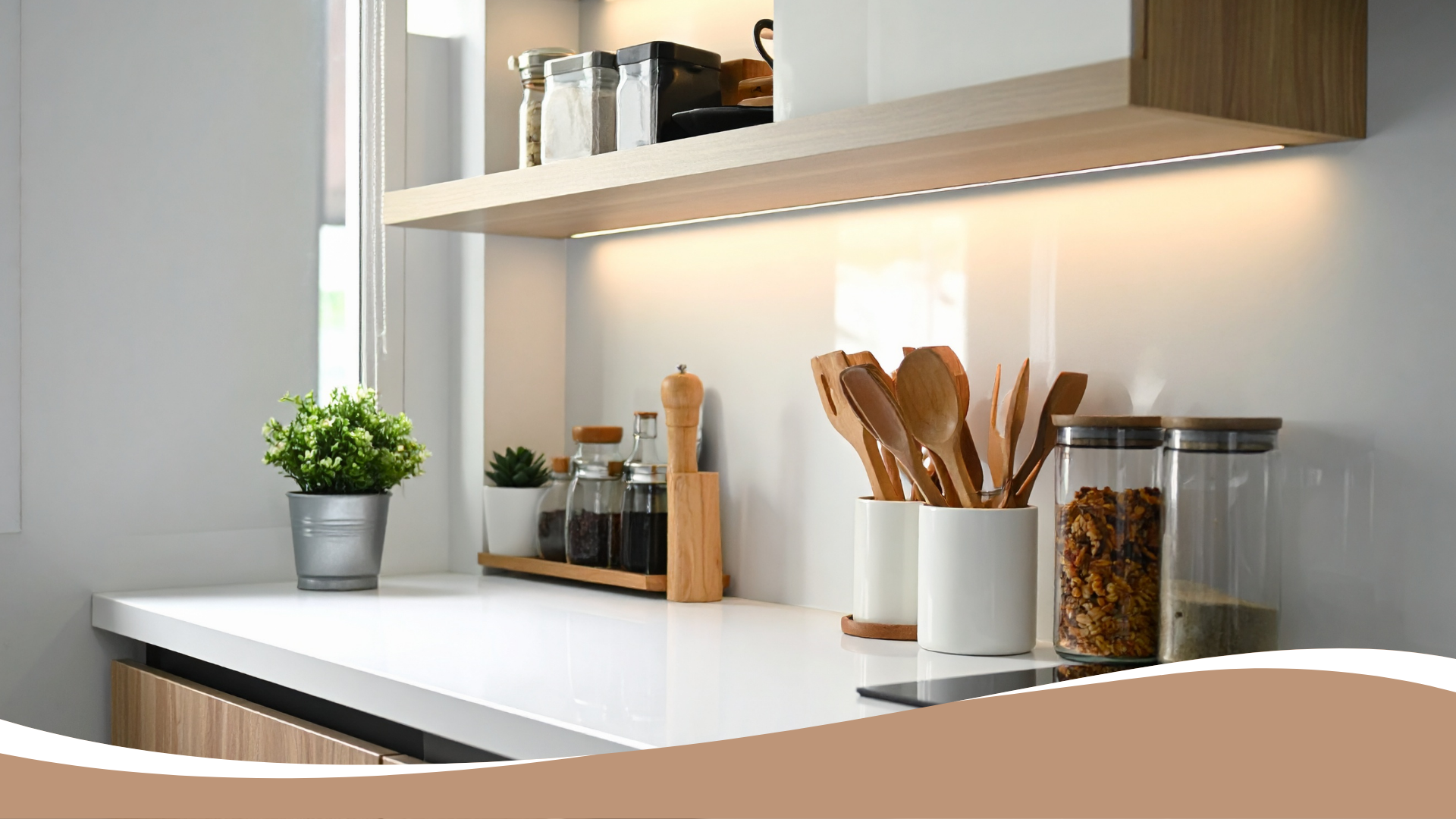 Egy rendszerezett konyha gyönyörű edényekkel – ahol élvezet a főzés